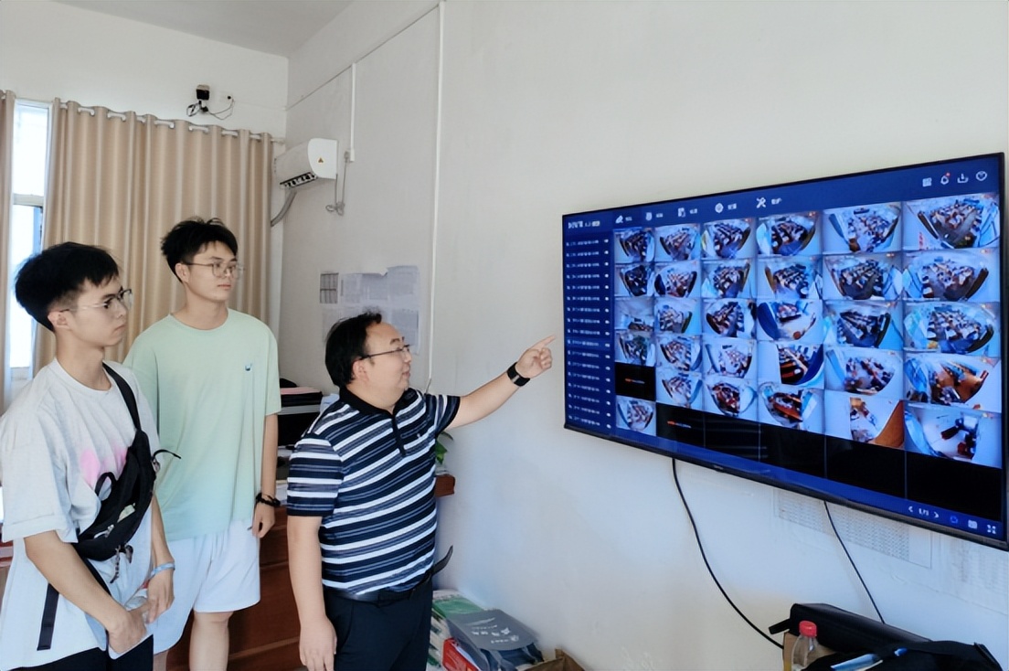 黄冈蕲春兴华中学,湖北省黄冈市蕲春县兴华中学