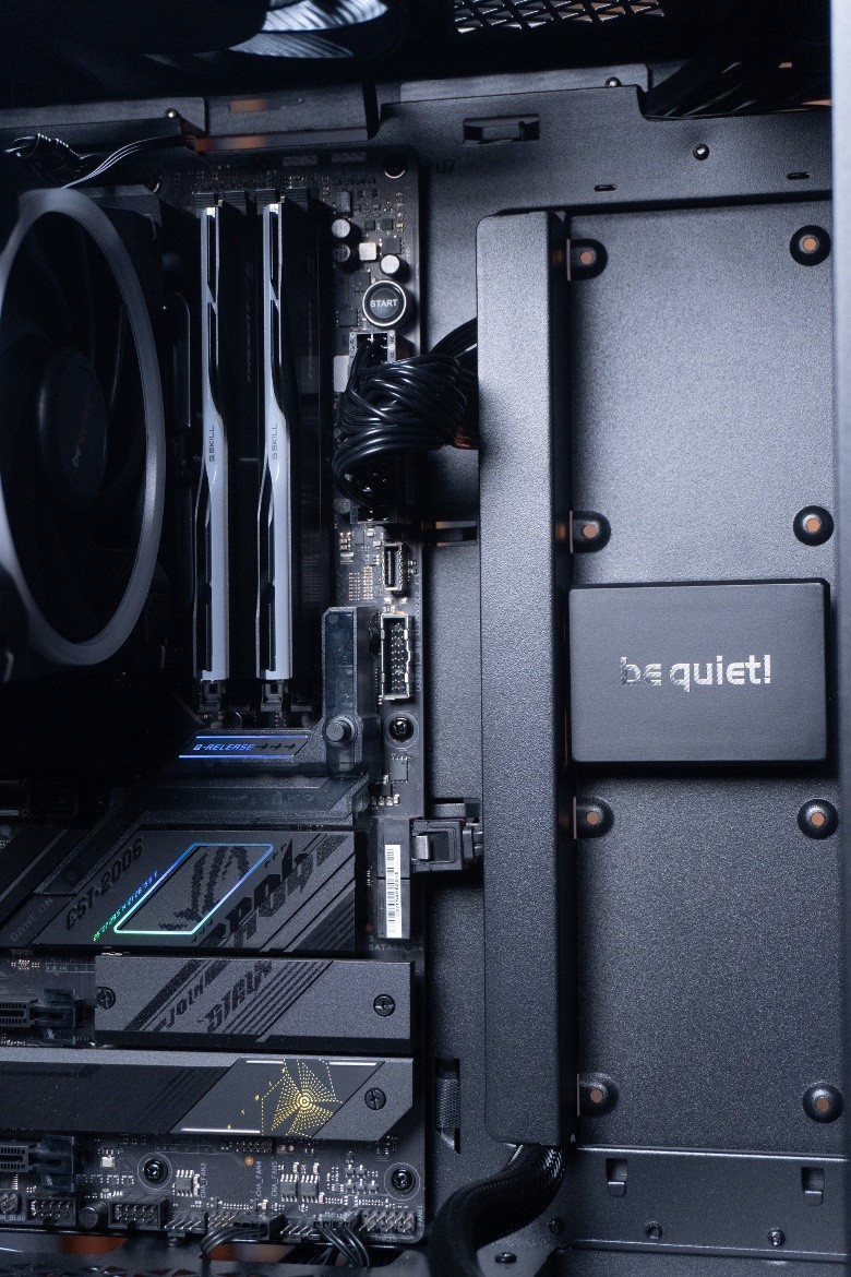 机箱玩游戏rgb风扇转但是不亮,机箱rgb转换argb