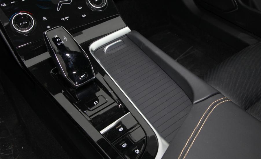 奔腾b7014款驾驶体验,b70奔腾2023款沉浸式体验