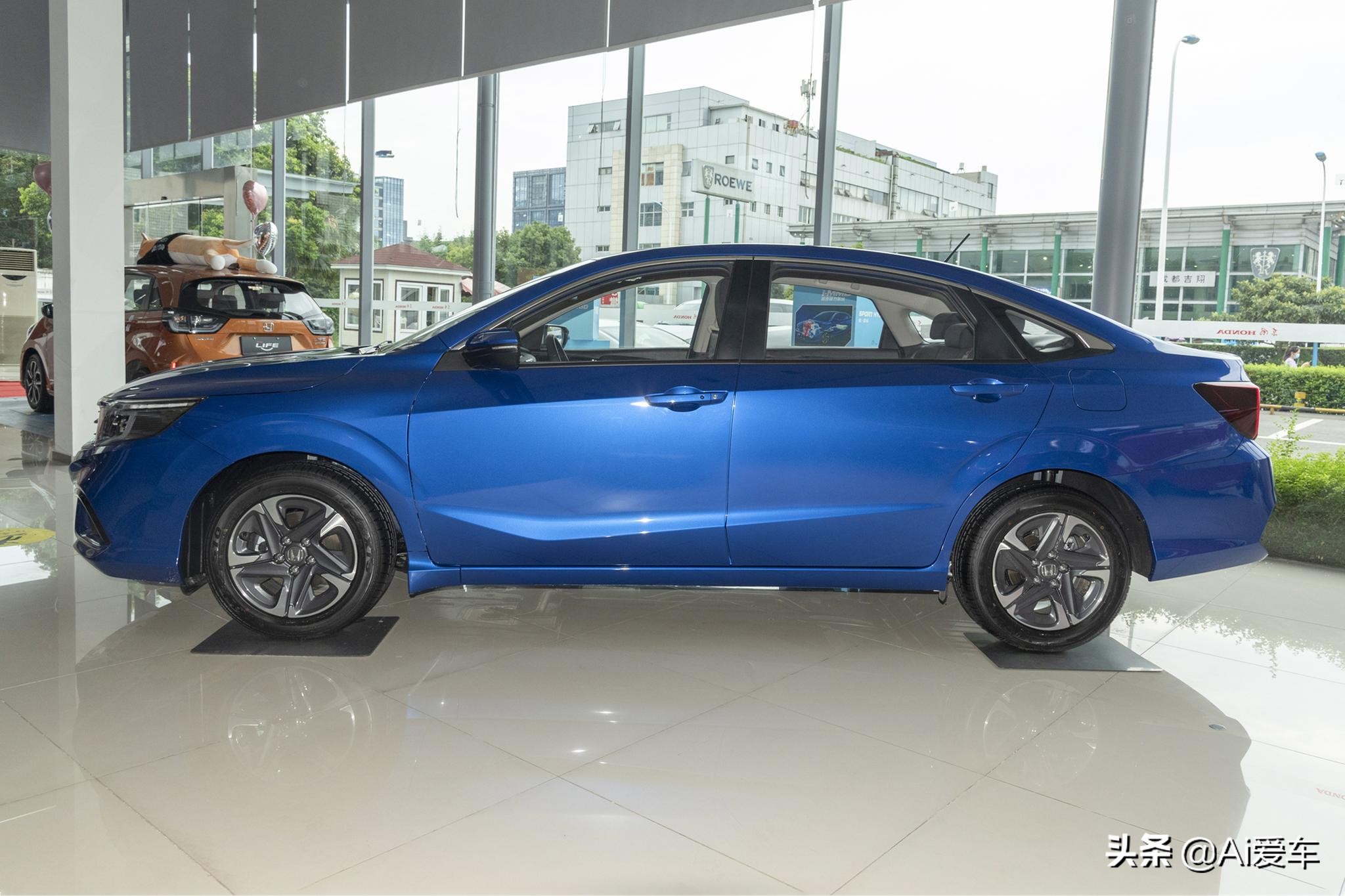 适合家用本田享域十分省心省钱,本田享域次顶配