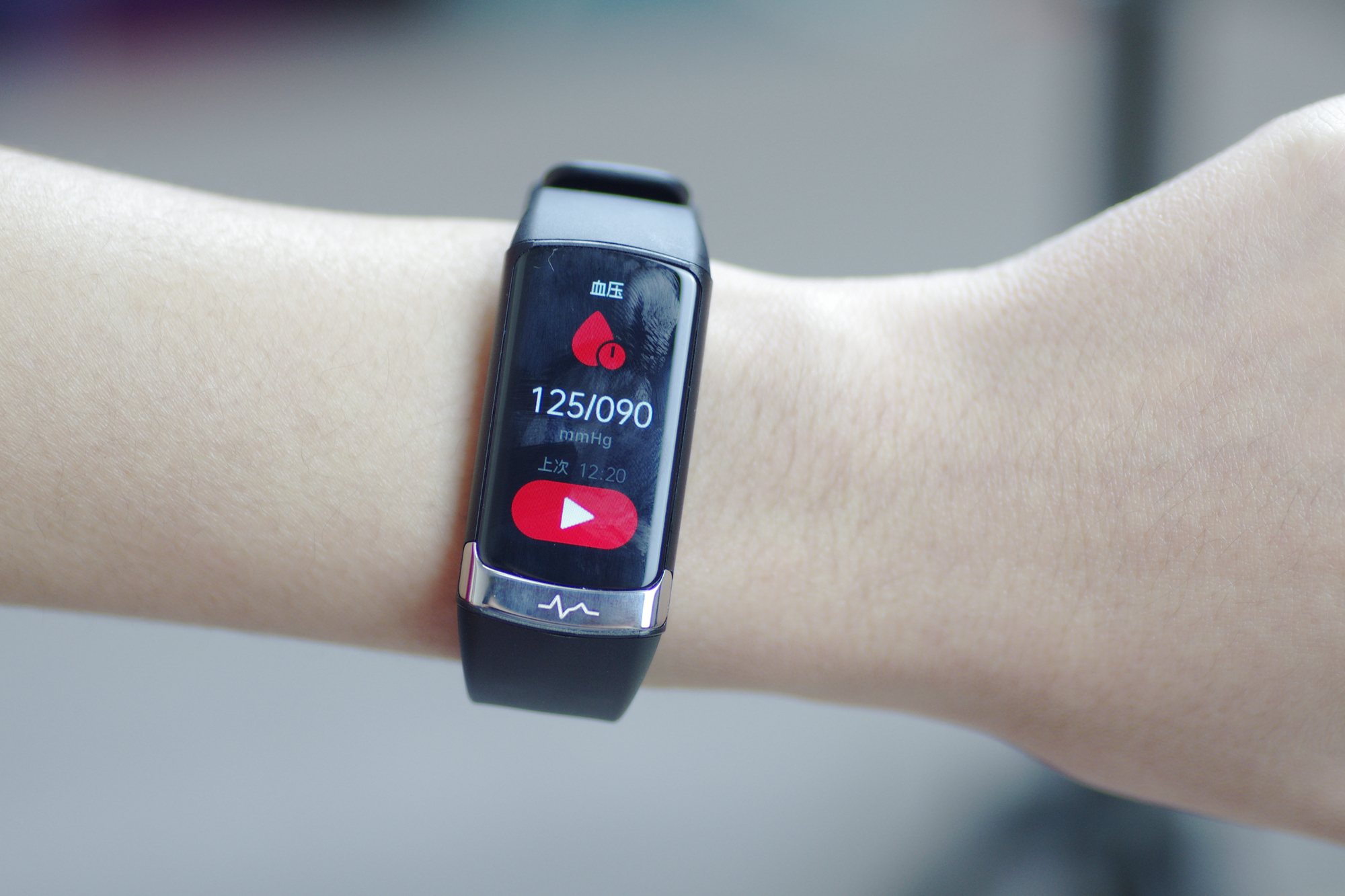 无创血糖手环评测,无创血糖血压智能健康手环