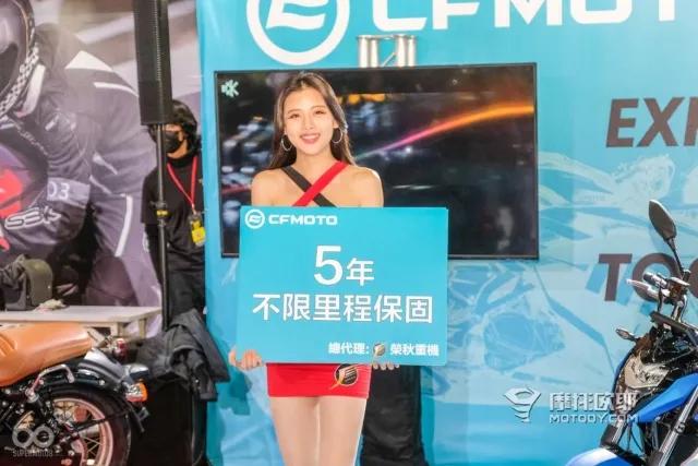 川崎异兽650二手跟春风650哪个好,春风650和川崎650哪个好