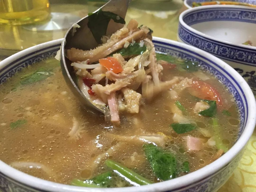 吃到嗓子眼的榴莲自助,吃到嗓子眼的牛肉面