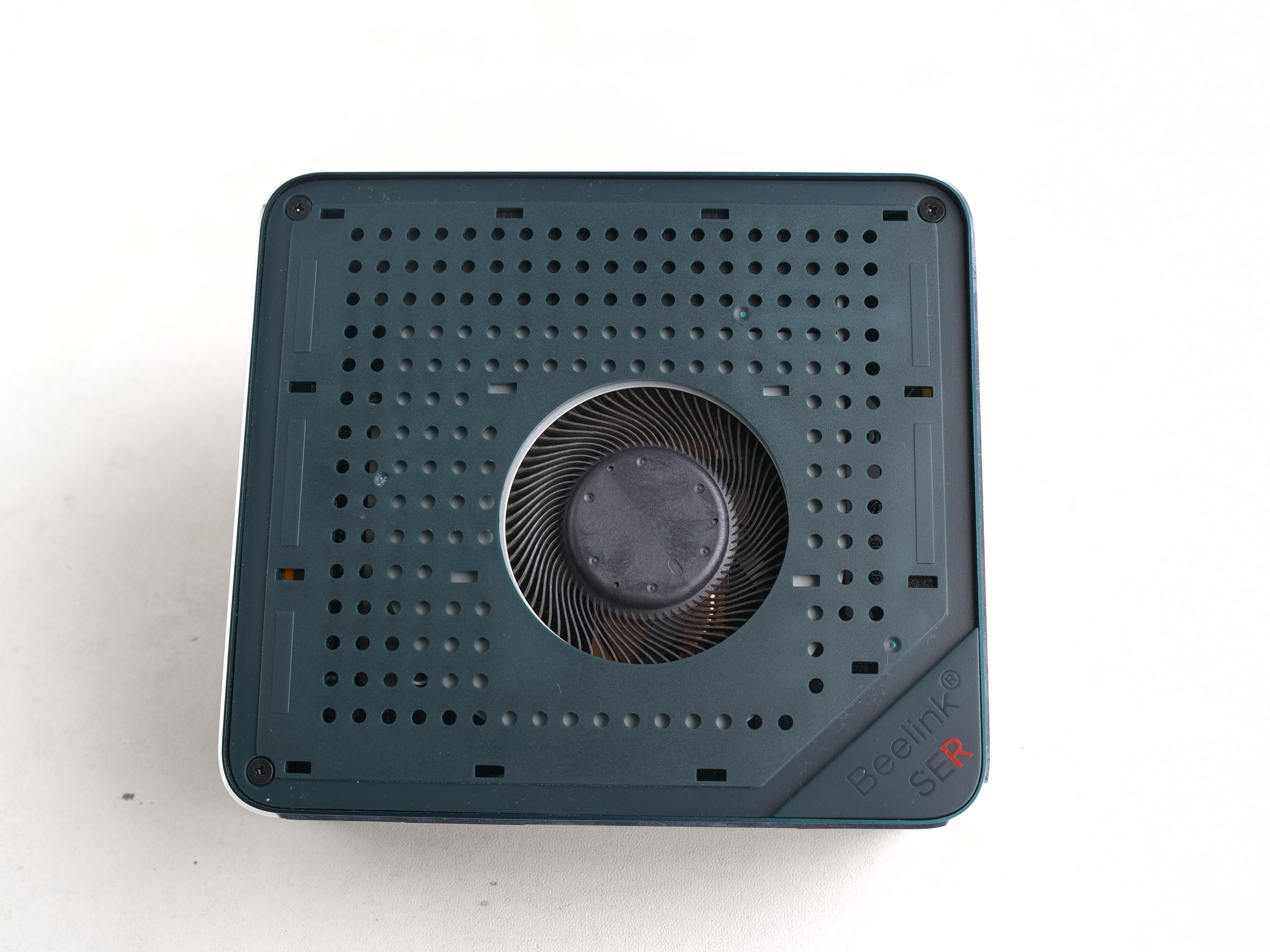 零刻ser6pro有独立显卡吗,零刻ser6pro内存