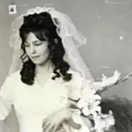 总统的糟糠之妻被分居27年，对方情人之子成第一儿子，很崇拜普京