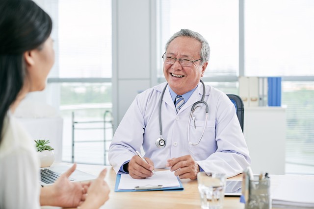 “同房”时女性声音太大，整日惊扰邻居，医生：这其实是一种疾病