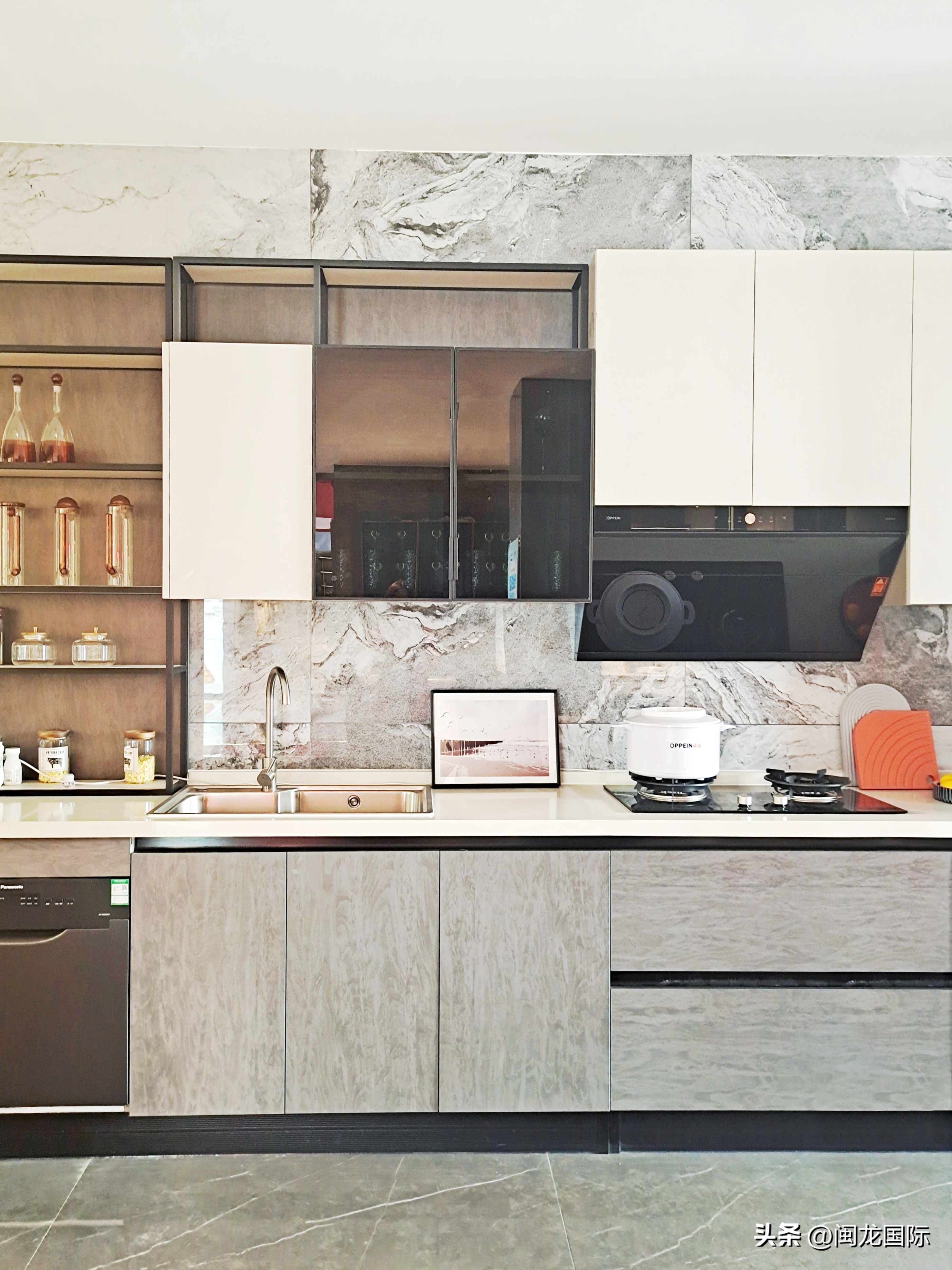 志邦欧派全友定制哪家更好,志邦定制与欧派定制