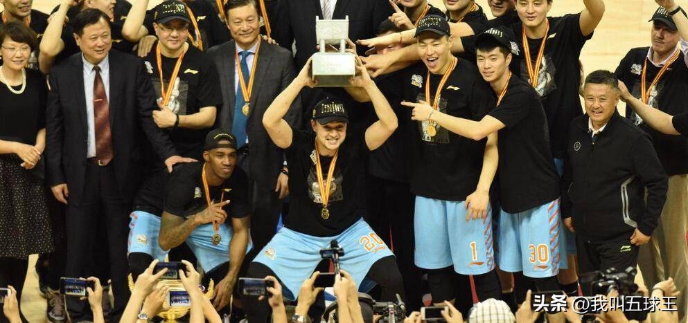 新疆男篮为何退出cba赛,新疆男篮为啥退出cba