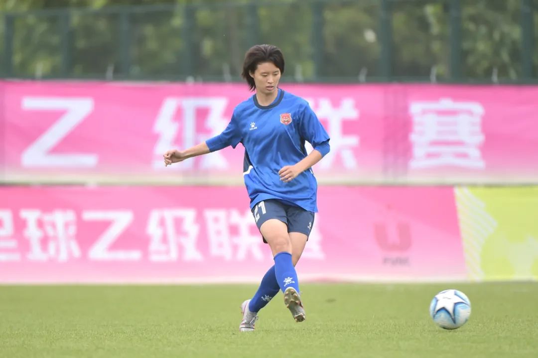 女乙首轮战罢，上海嘉定汇龙女足5-0战胜安徽师范大学佳兆业女足