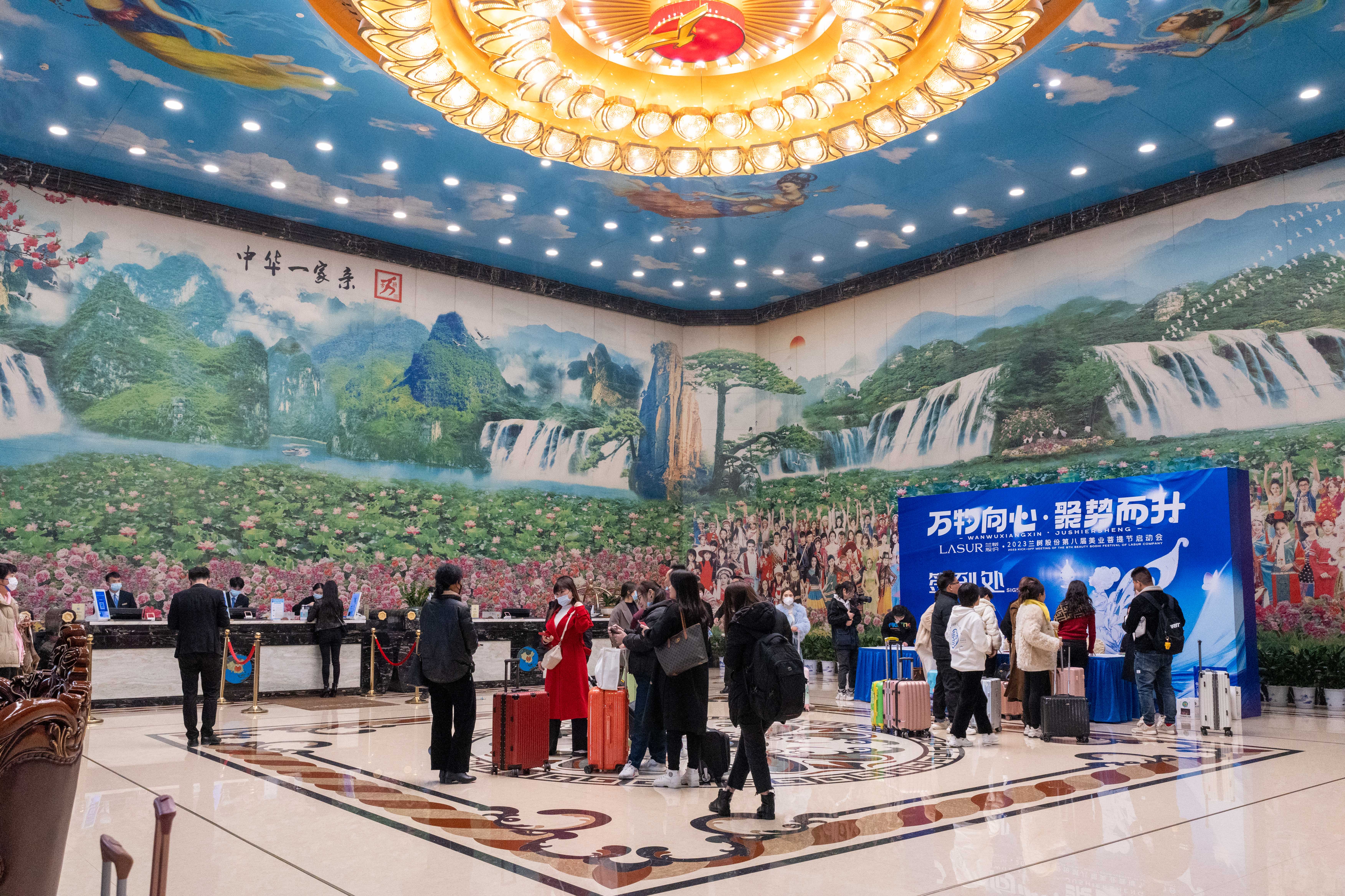 万家丽国际酒店和万家丽世贸酒店 (万家丽国际大酒店世贸酒店)