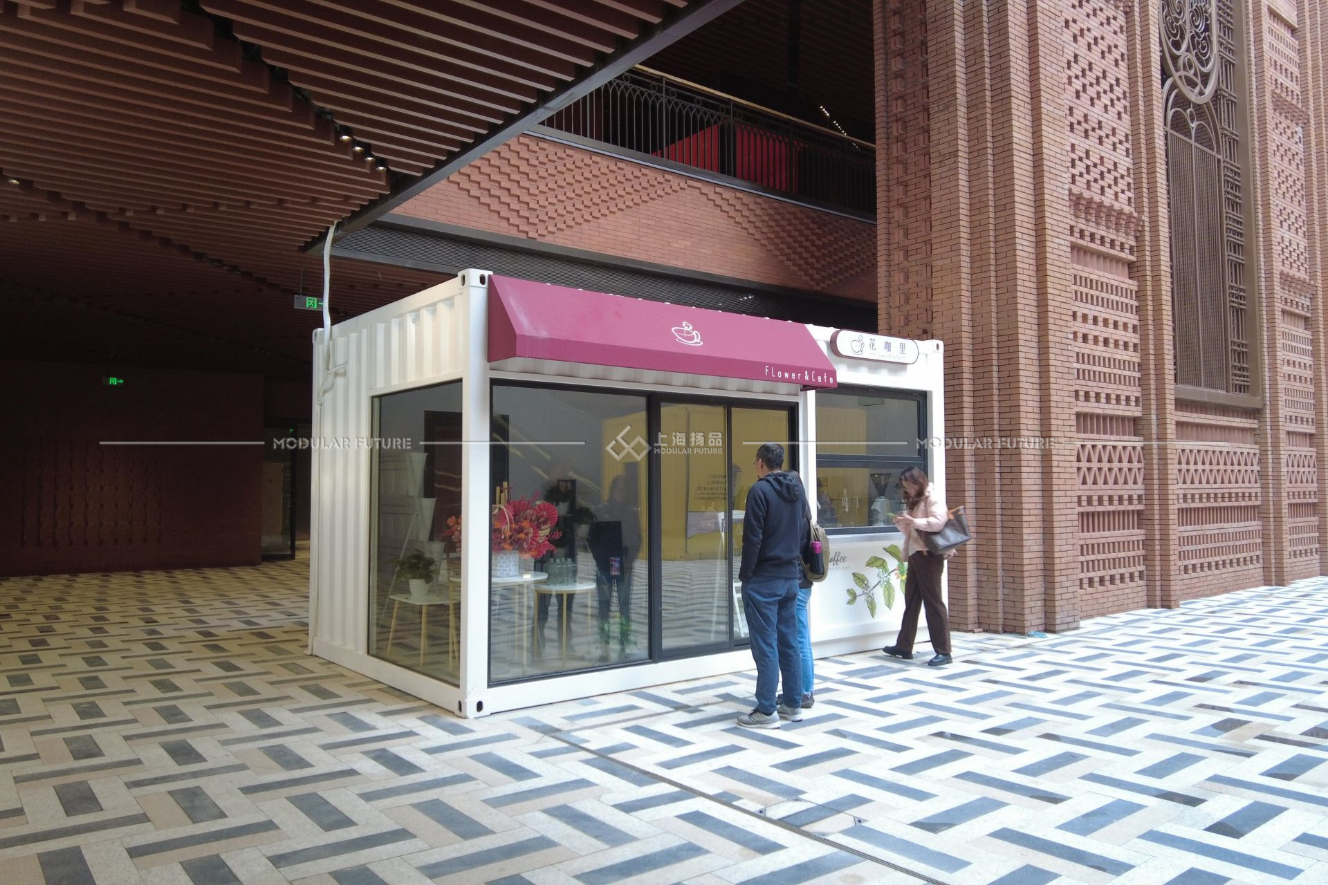 新疆集装箱创意咖啡店多少钱,创业咖啡馆盈利模式