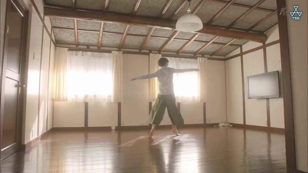 有了三娃，日本“家政女王”开始彻底摆烂：不断舍离了！