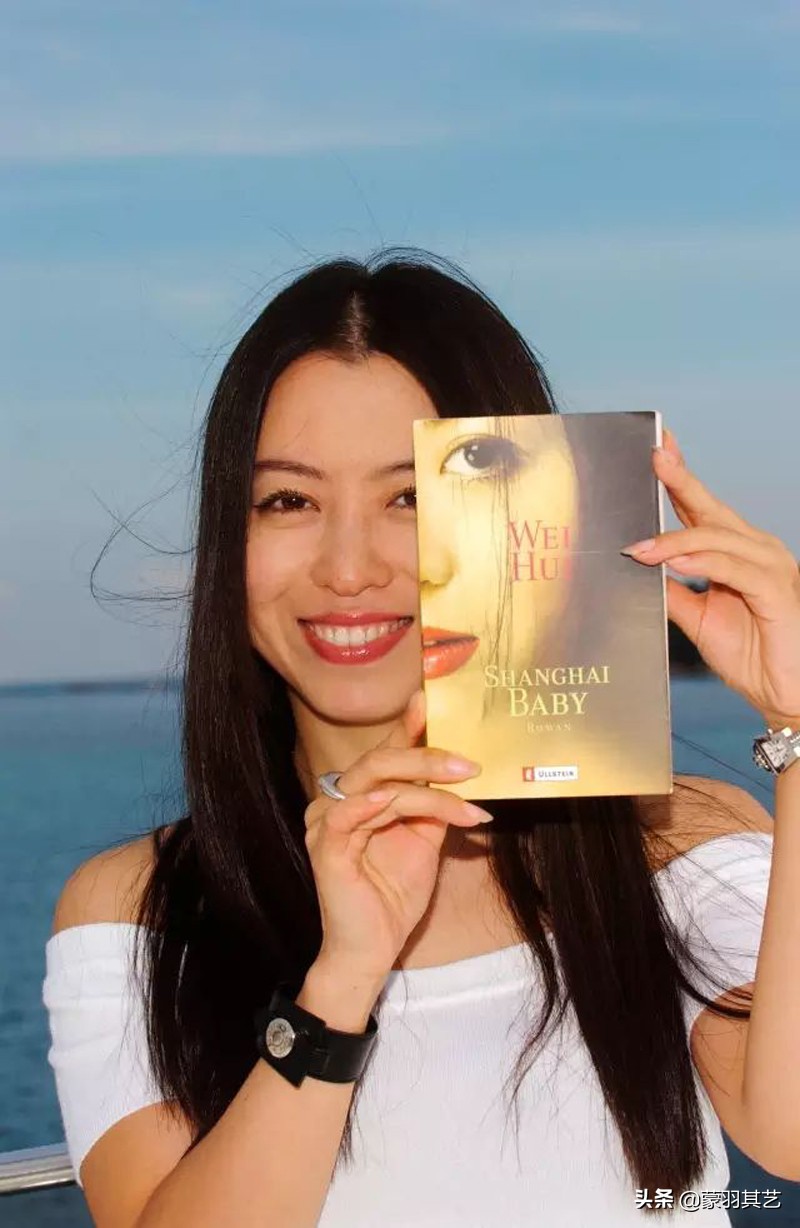 美女作家卫慧现状,卫慧女作家