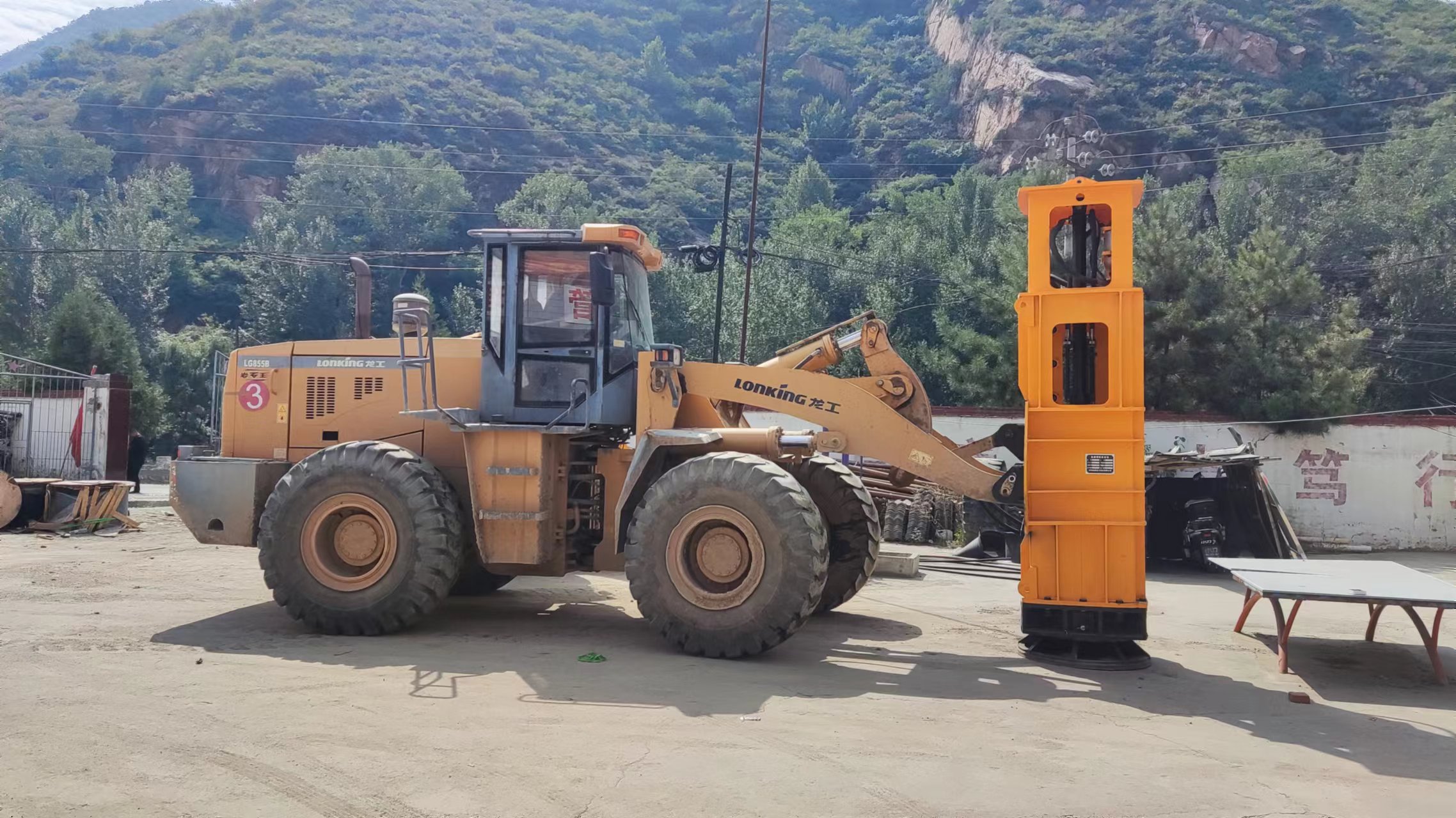 高速液压夯实机操作方法,液压夯实机是否能达到强夯机效果