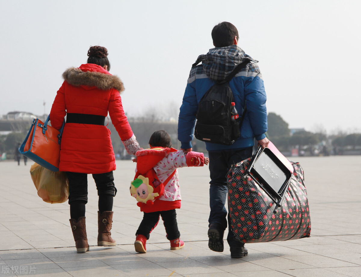 「*今条头日**」当代诗人：韩涛《五律★回家过年,十二首》