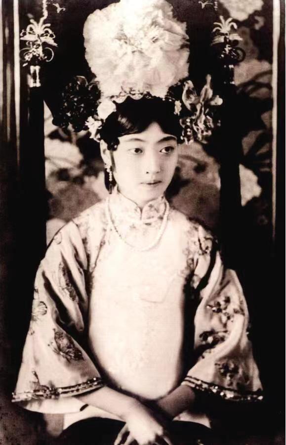 清朝最后一个皇帝家族的故事分享,清朝最后一位皇帝的悲惨命运