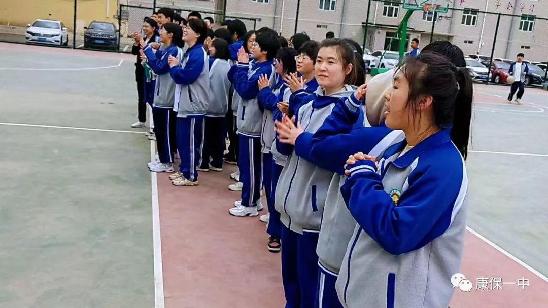 青春无畏逐梦扬威篮球赛,青春无畏迎篮而上篮球比赛