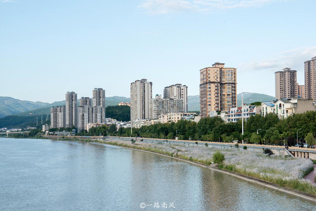 广元市城市风景一角,四川广元的城市面貌