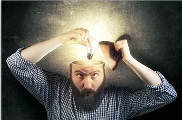 学历低没有独立思考的人,人生感悟和学历没关系