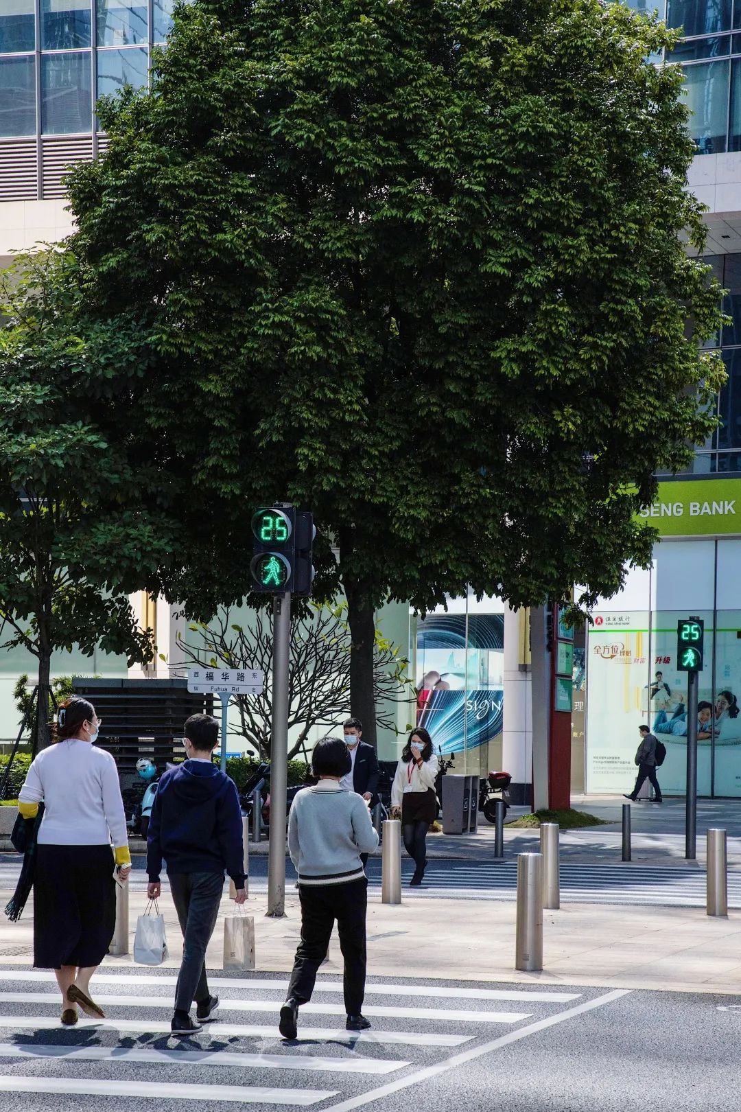 00后当业务员,00后在深圳打工生活