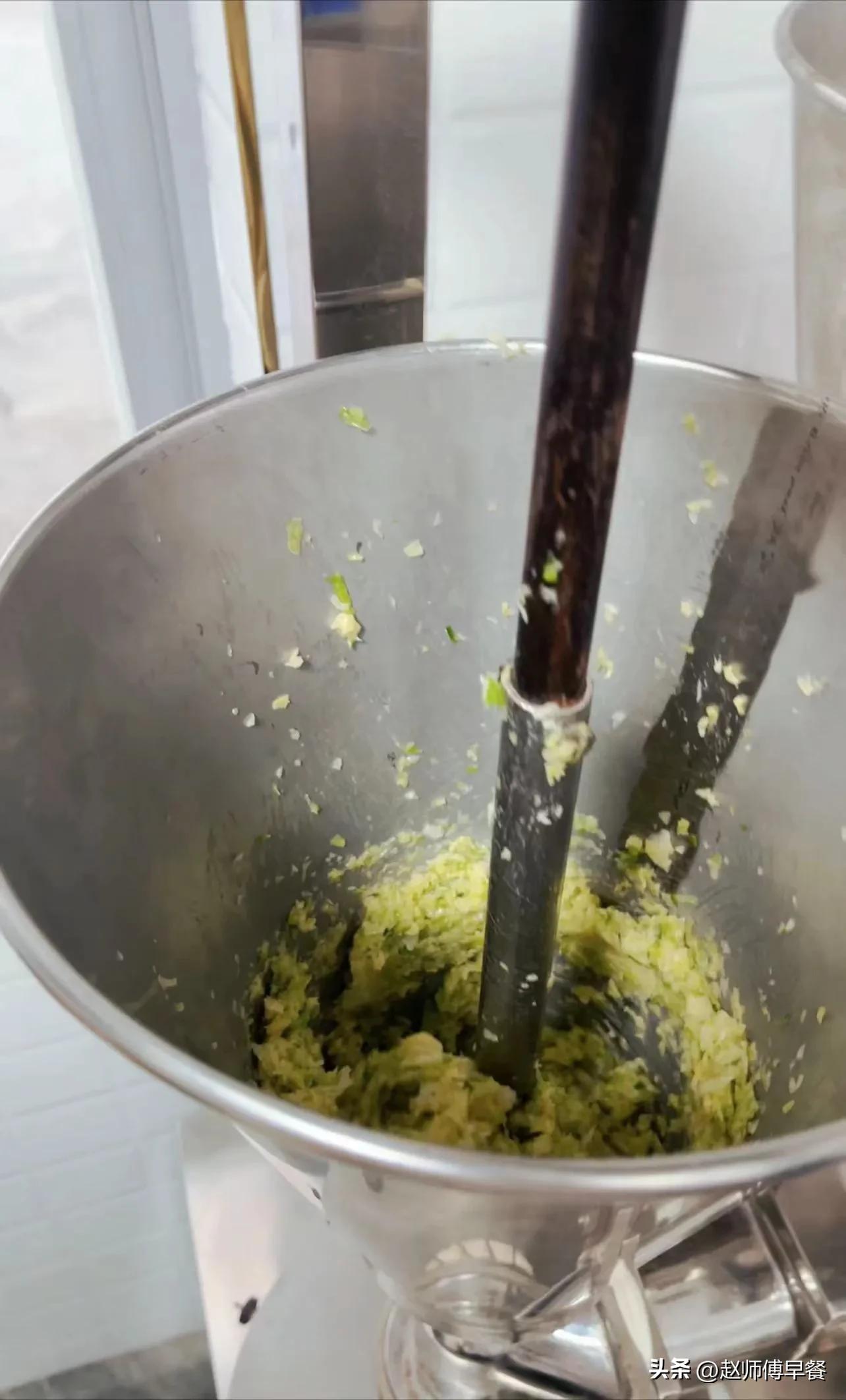 挤压式包子机的注意事项,挤压式包子机的优缺点