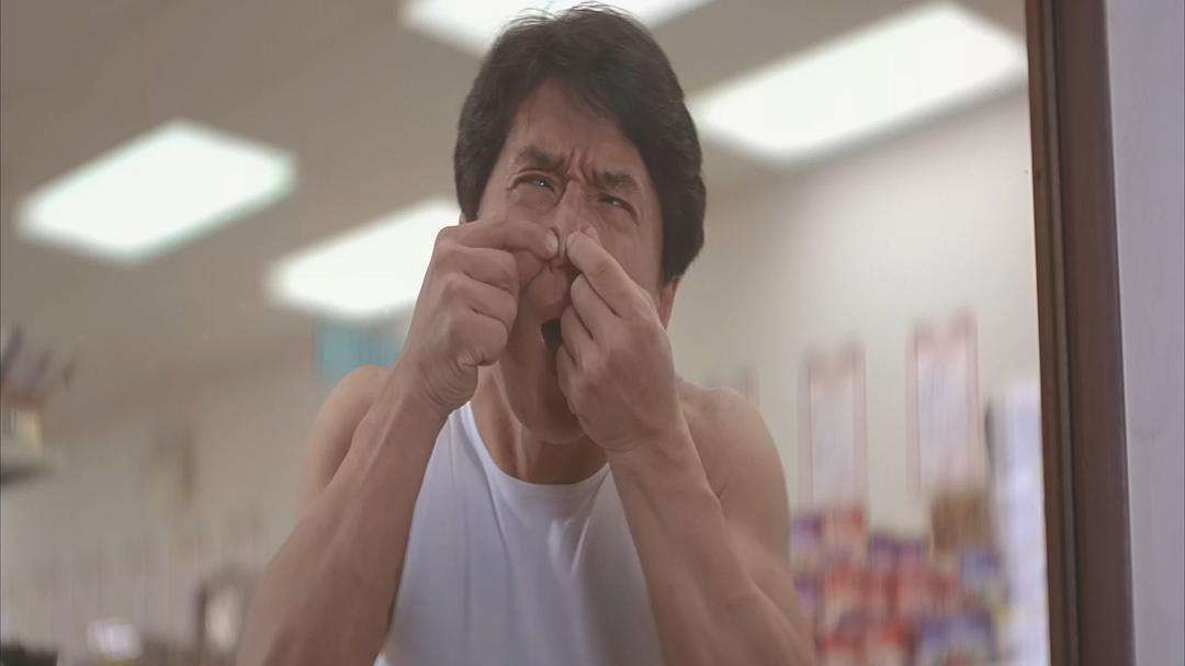 成龙惊天一跳震惊国外视频,成龙惊天一跳吓坏好莱坞