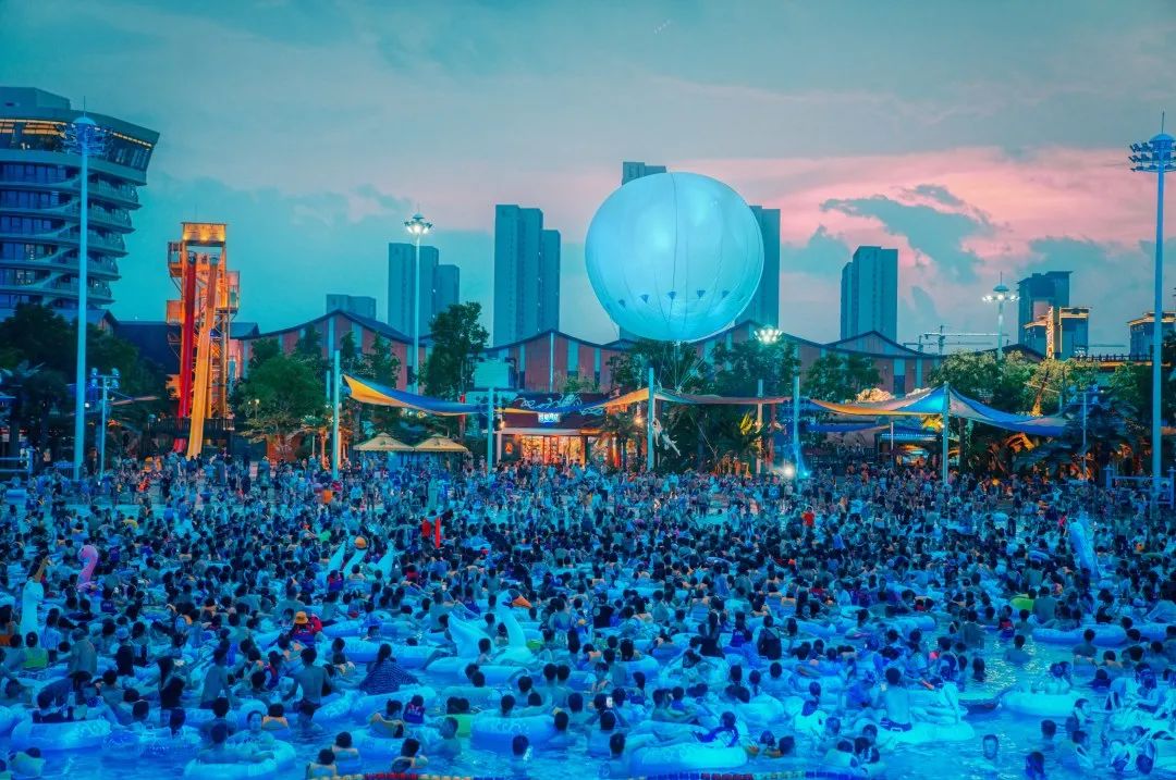 襄阳华侨城奇幻度假区广告视频,襄阳华侨城奇幻度假区节目表