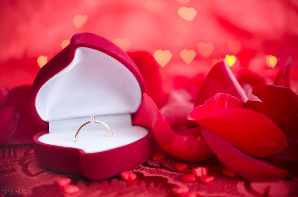 钻石保值吗比黄金保值吗,钻石保值吗有回收的吗