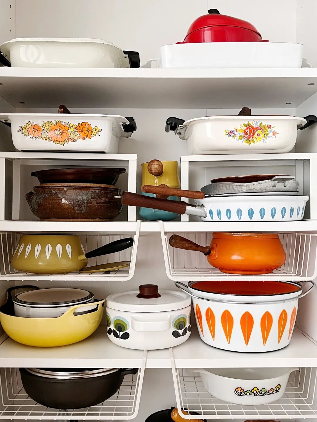 厨房各种锅具电器怎么收纳,厨房需要哪些锅具电器