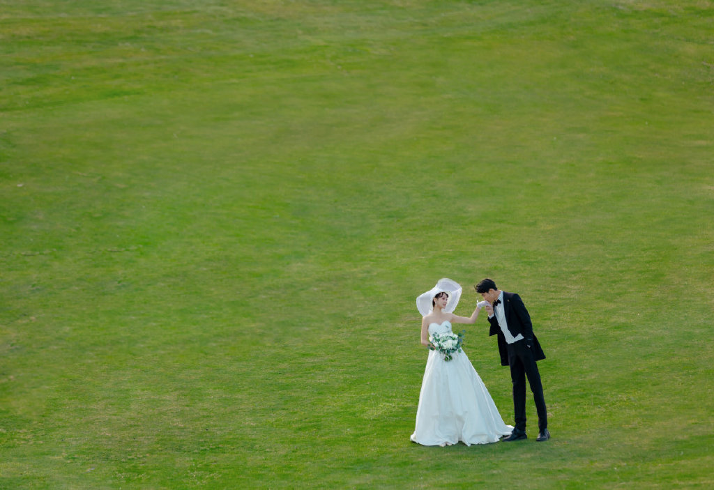 最火婚纱照风格四种,9种风格的婚纱照