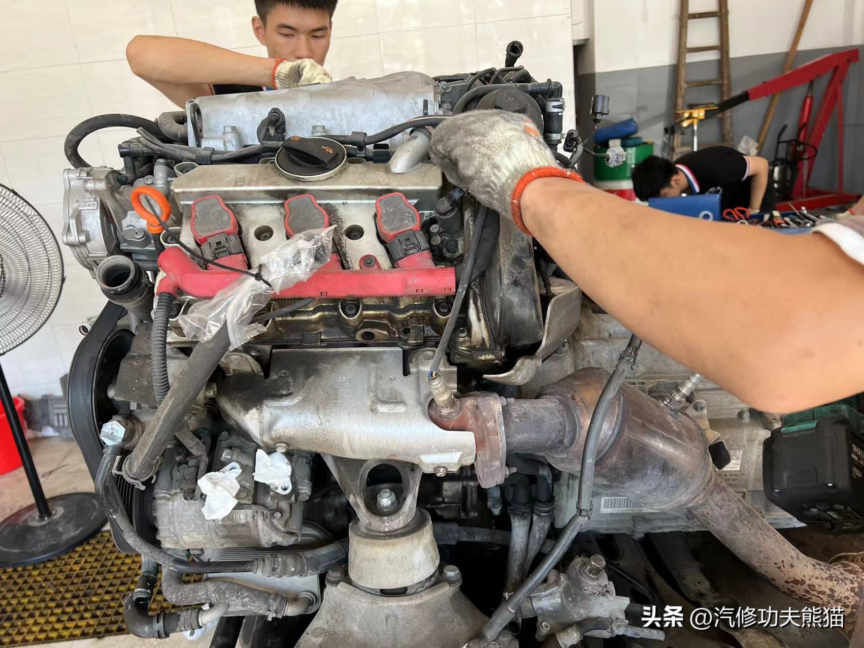 不坑穷人的好车视频,19款奥迪q73.0t烧机油大修全过程