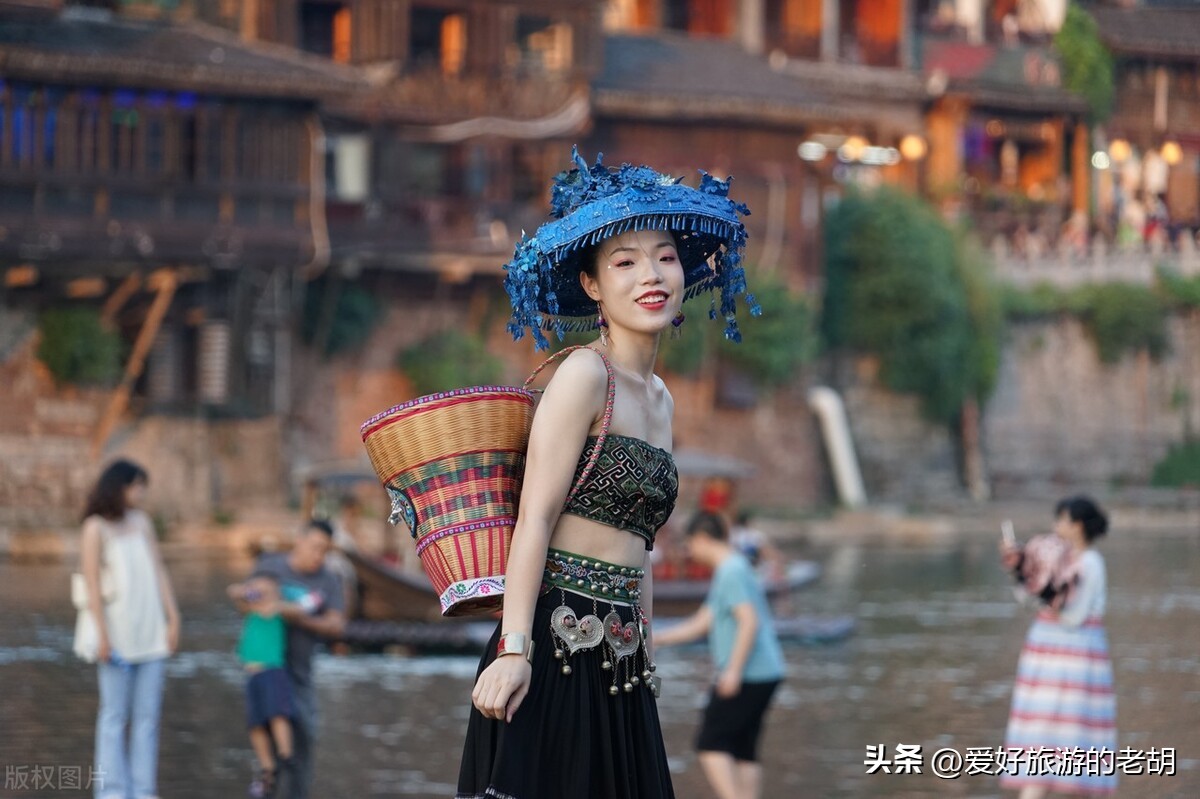 凤凰古城3天2晚自由行攻略酒店,凤凰古城两天一晚自由行攻略