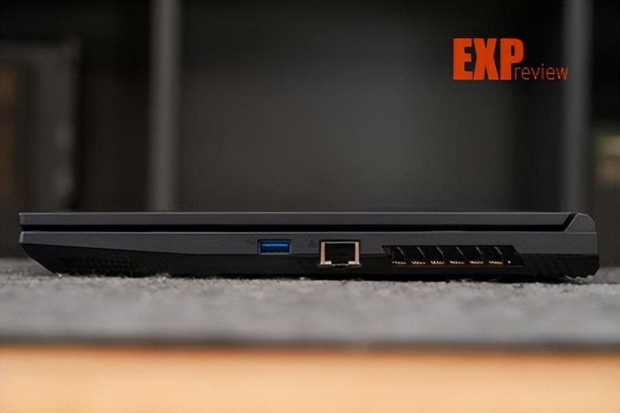 神舟战神z8-z8tn5ns游戏测评,神舟战神zx8-cr5s1游戏本评测