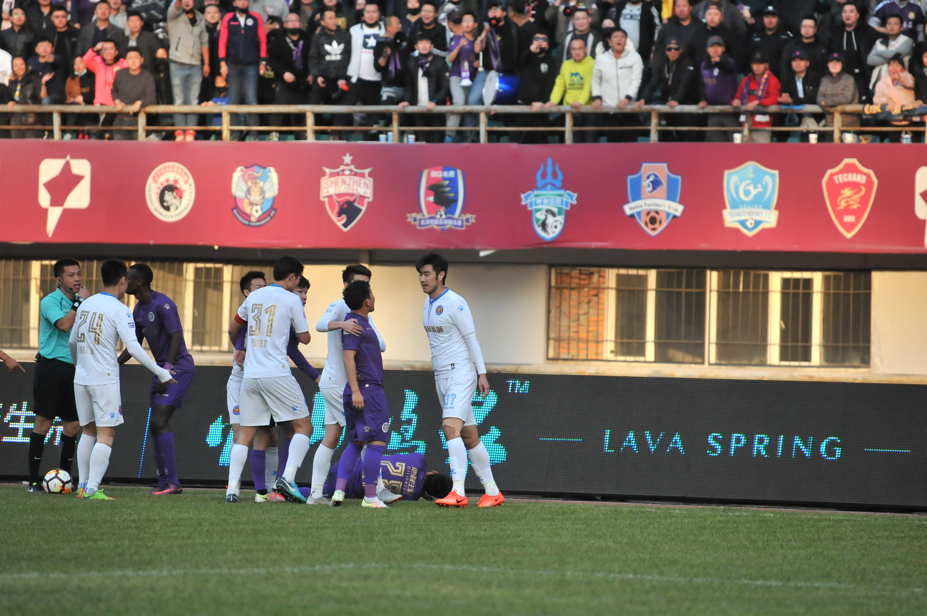 龙江足坛旧将追踪|*力谭**玮：“故乡就在身旁”