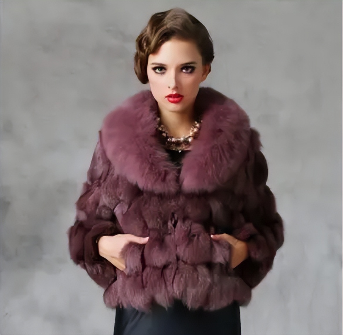 为何穿裘皮的越来越少,为什么人们穿皮草