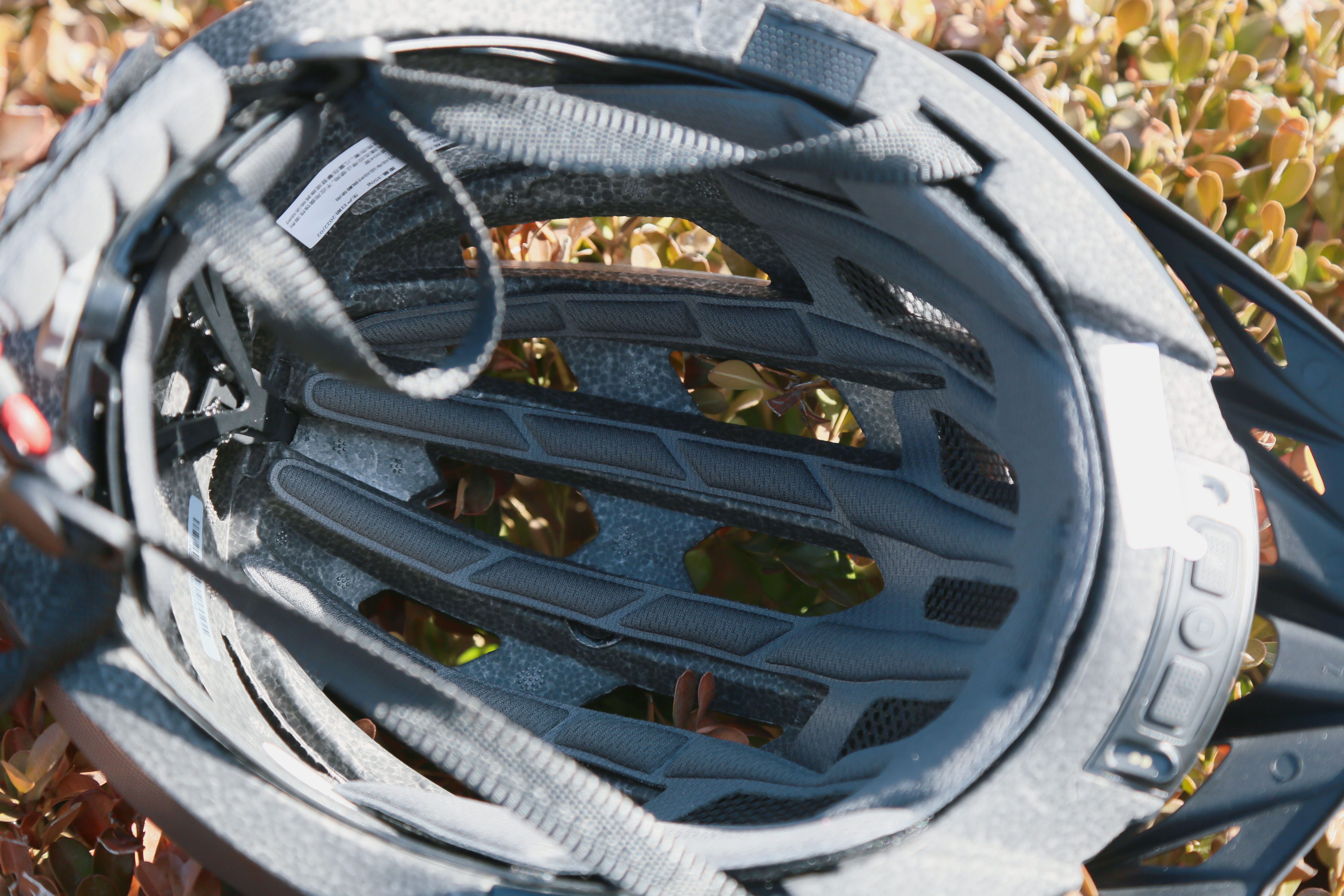 helmetphonemt1neo璇勬祴,helmetphonemt1neo鏅鸿兘楠戣澶寸洈