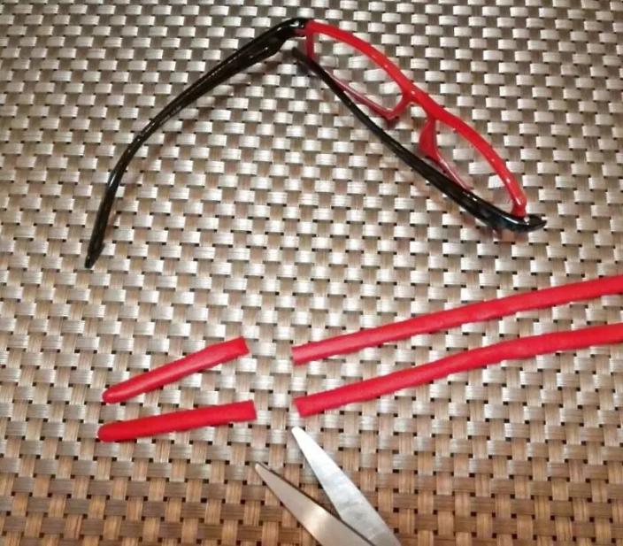 眼镜老从鼻梁上往下滑该怎么办,如何彻底解决眼镜下滑