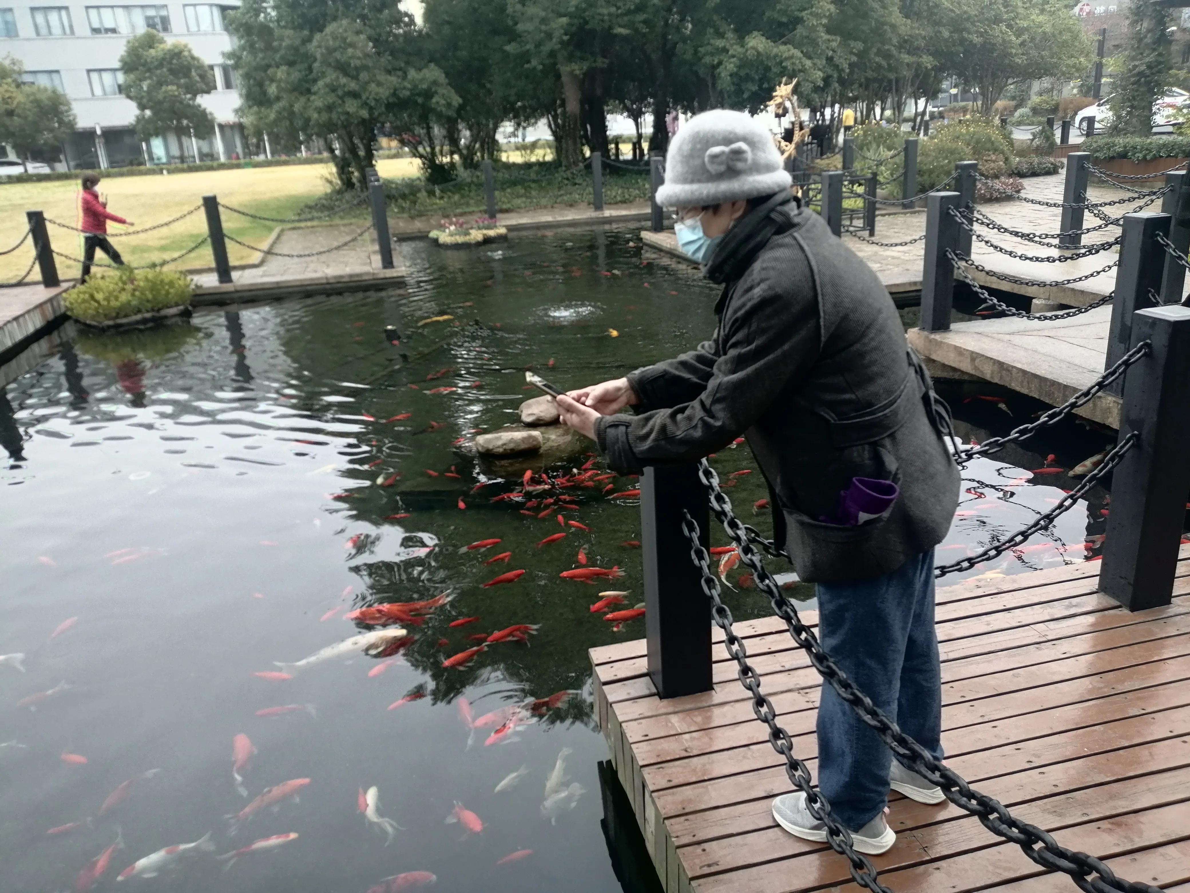 mk经典女包蓝色 (mk女包经典花色)