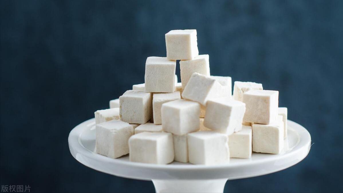 咽喉总有异物感是什么病,咽喉有异物感有痰吃什么药