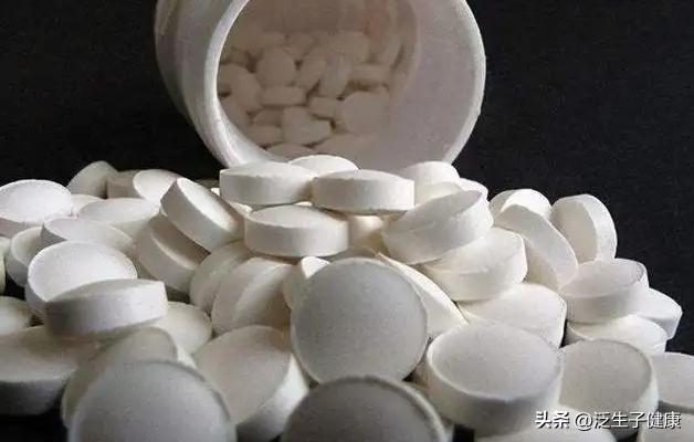 台湾艺人每天吃的神奇小药片,真的是安神助眠居家必备之良品?