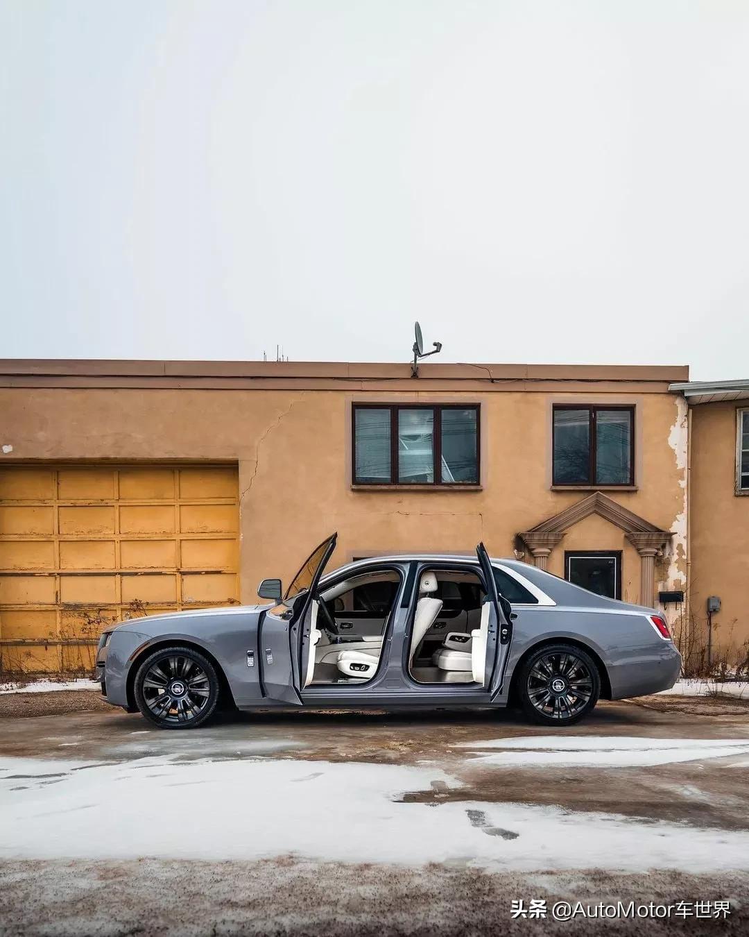 劳斯莱斯古思特内饰,劳斯莱斯古思特白色