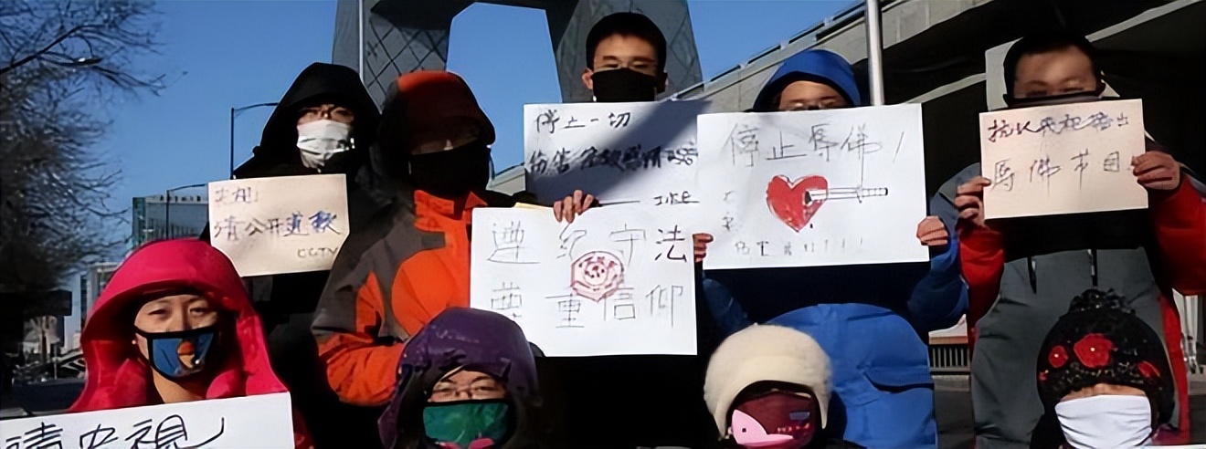 58岁毕福剑离开央视到哪了,离开央视毕福剑现在过得如何