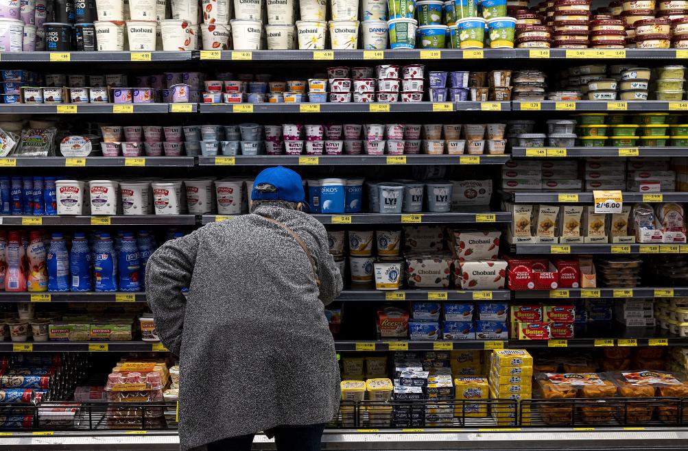 中国连续5个月减持美债债券,外资连续净买入中国债券