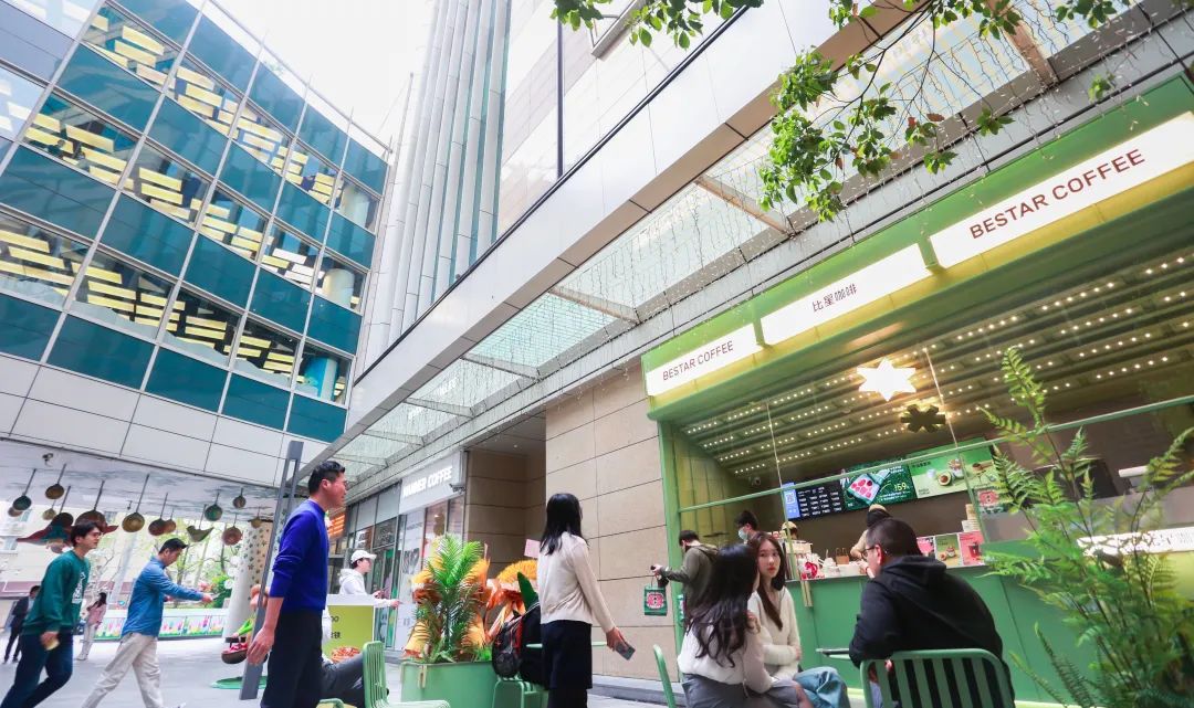 本土咖啡又要多一个“百店品牌”：空间小而精，价格像Manner？