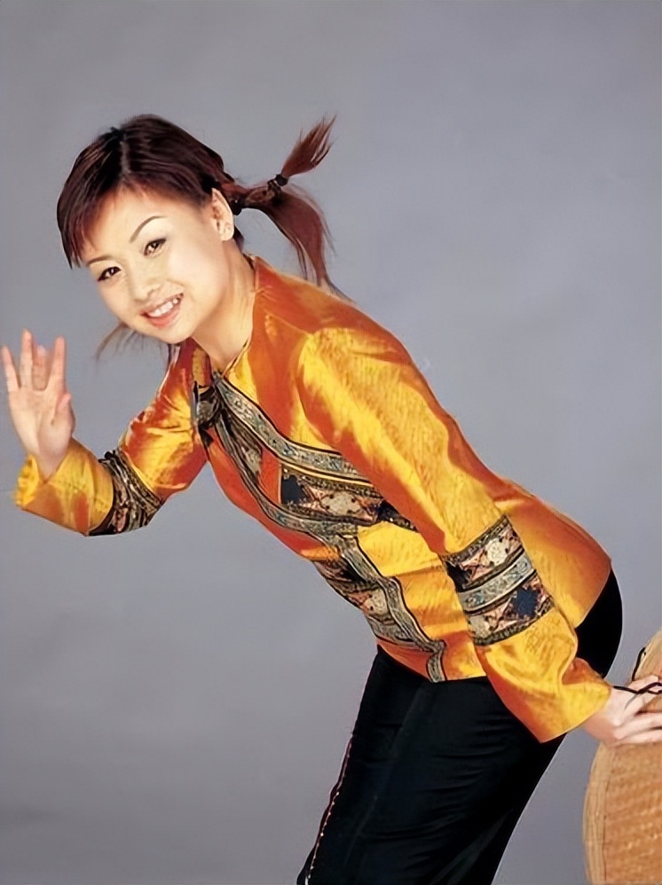 当年李琼为何爆红,歌星李琼是哪一年出生的