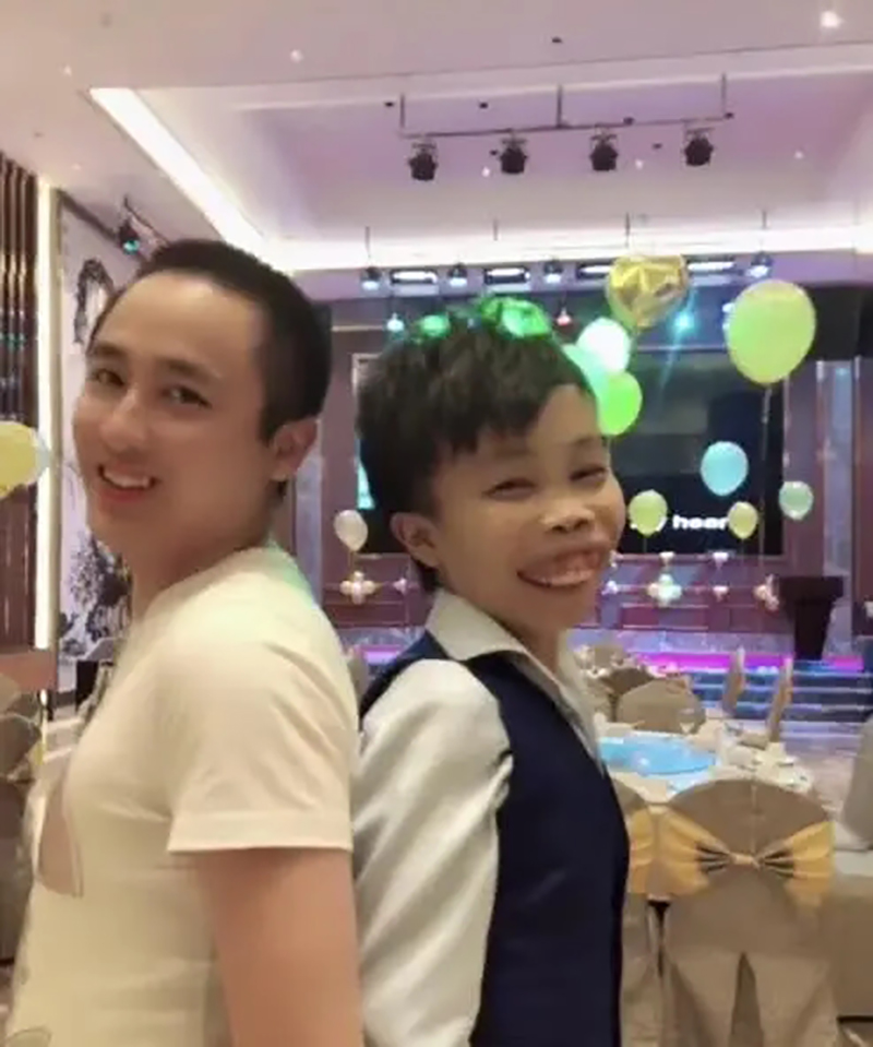 农村娃陈山,最丑网红陈山现状