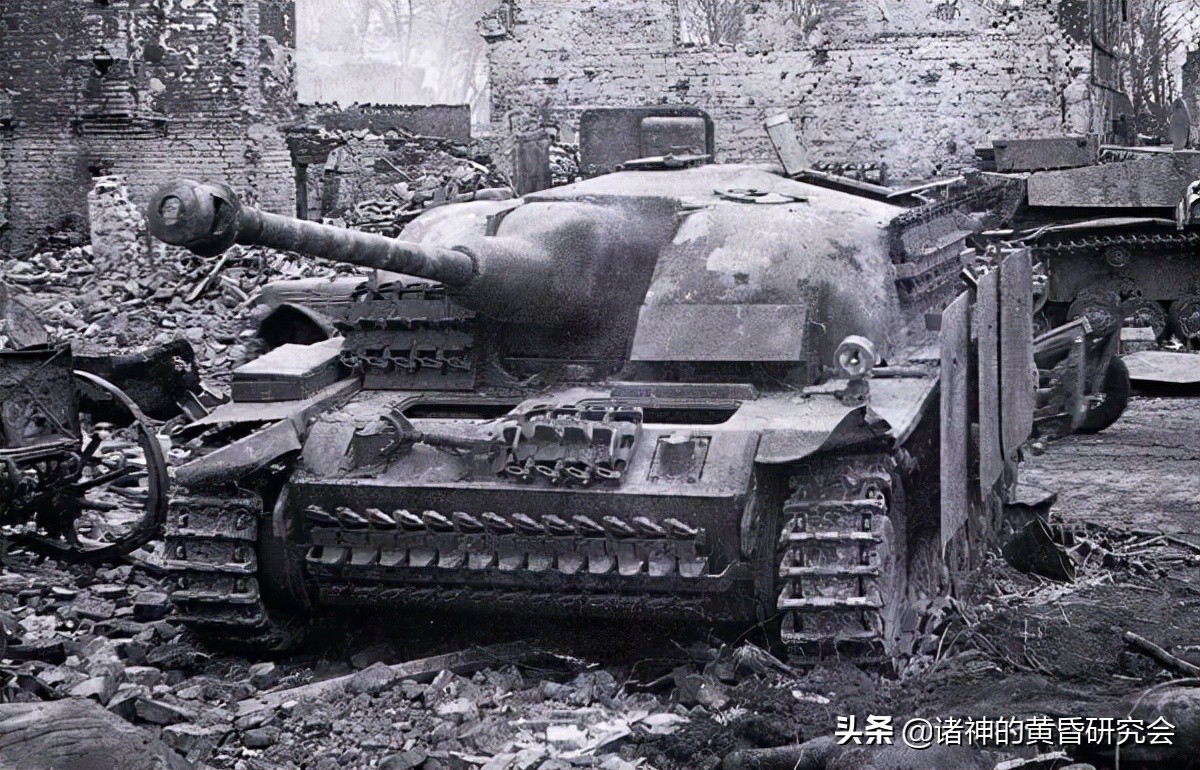 陆战之王坦克真的不行了吗,陆战之王坦克怎么没用了