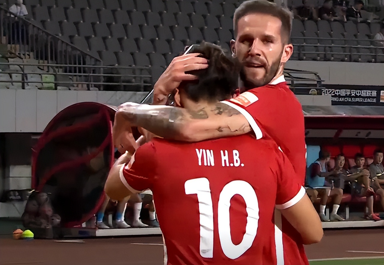 中超申花1-0亚泰前3轮取得全胜,中超最新积分榜冲超形势大逆转