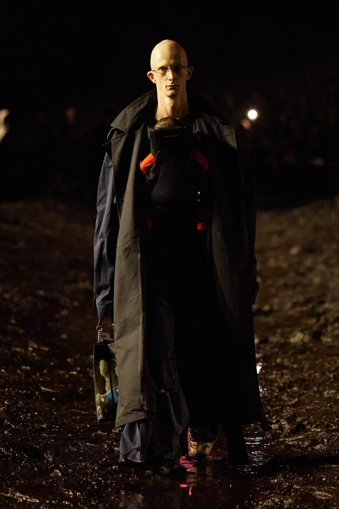 balenciaga泥土秀,balenciaga秀