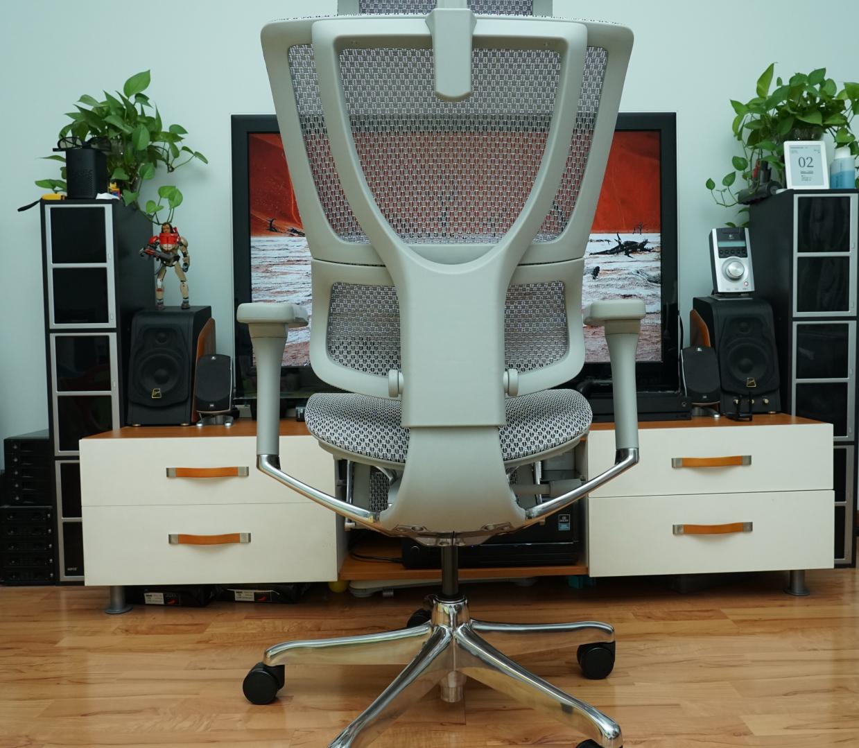 实用至上，久坐腰不累腿不麻的高品质人体工学椅：保友优旗舰W2代